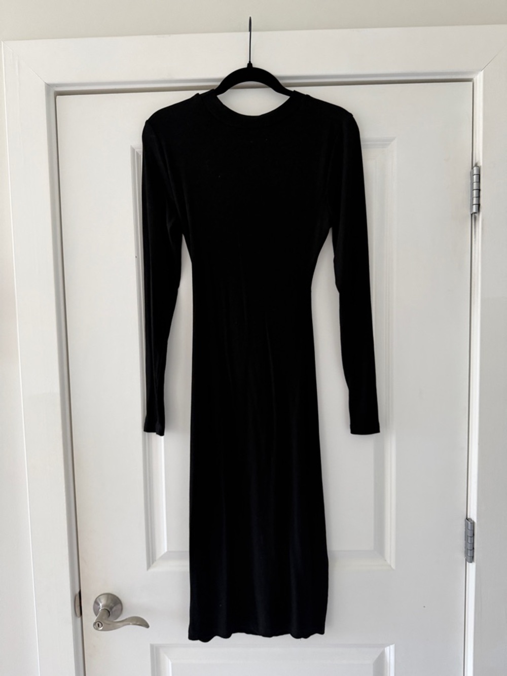 Black Long-Sleeve Bodycon Midi Dress - Women